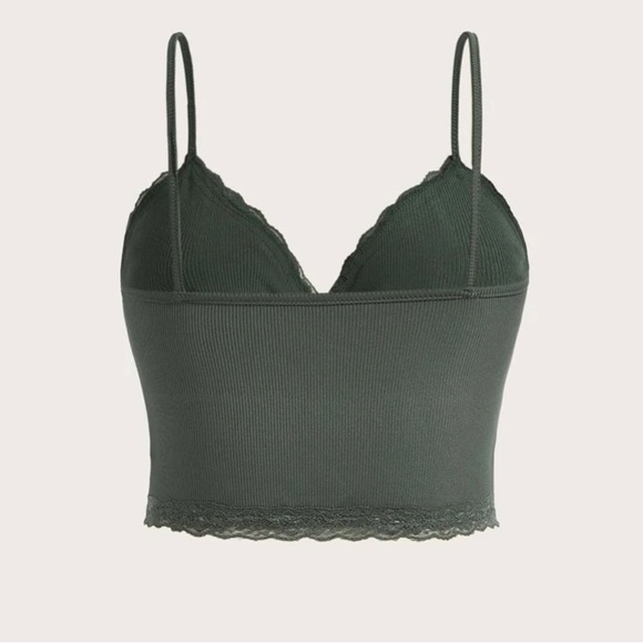 Plus size lace trim cami top never worn - Picture 2 of 10